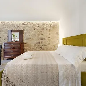 Hyblaliferooms , Ragusa Italien