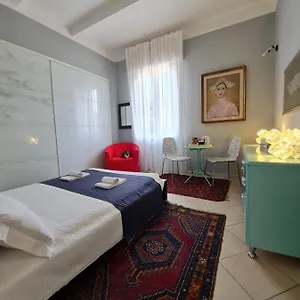 Casa Di Stefy Sant'orsola , Bologna Italien